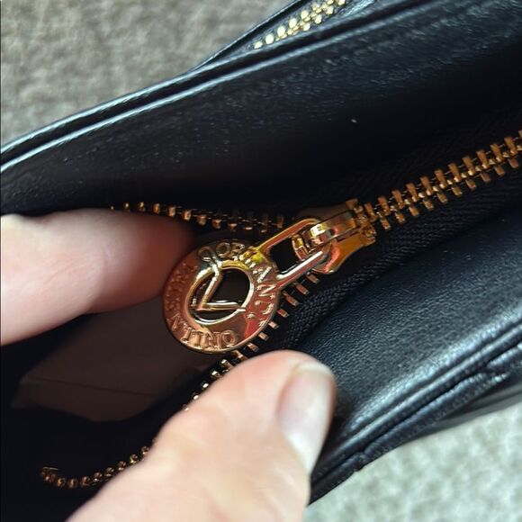 NWT Valentino Black Quilted Women's Bag - Picture 6 of 16